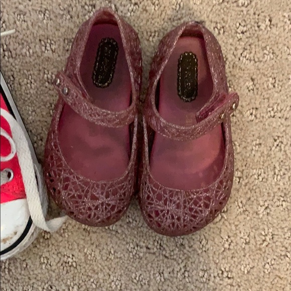 Mini Melissa, Converse & Cat & Jack size 6 - Picture 2 of 4